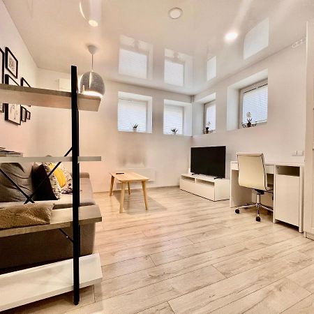 Kepezinski Centre Apartments Каунас Экстерьер фото